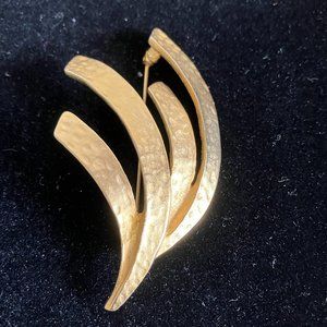 Vintage Goldtone Brooch/Pin